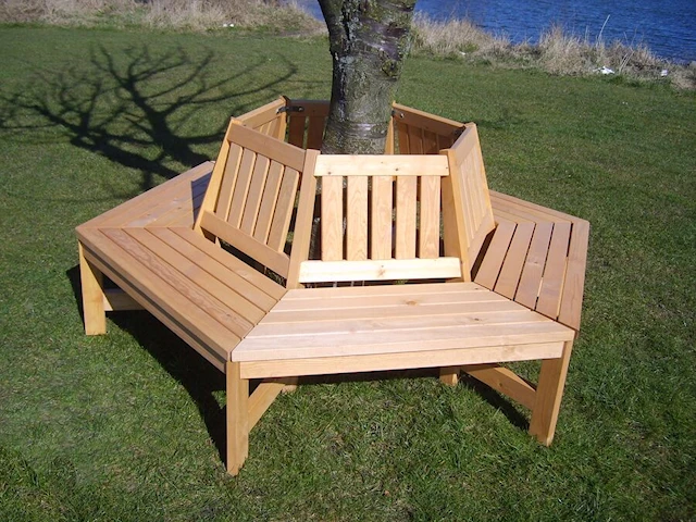 Bildrebusjakt april: Soffor