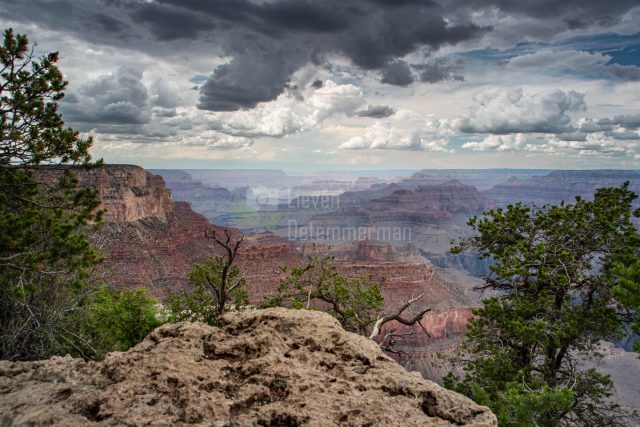 Viewpoint at the Grand Canyon with beautiful cloudy sky, Arizona, USA