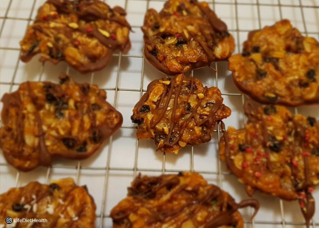 wire rack with vegan florentines