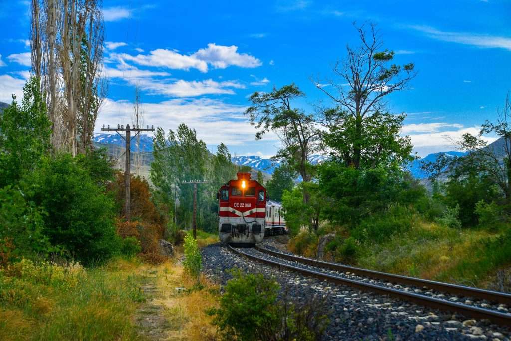 Eastern Express through Erzincan's nature