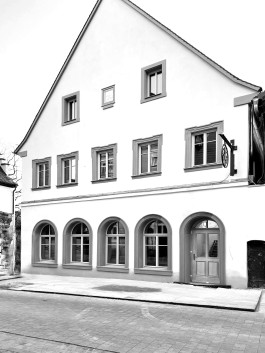 Foto des heutigen Gebäudes der Lilie 