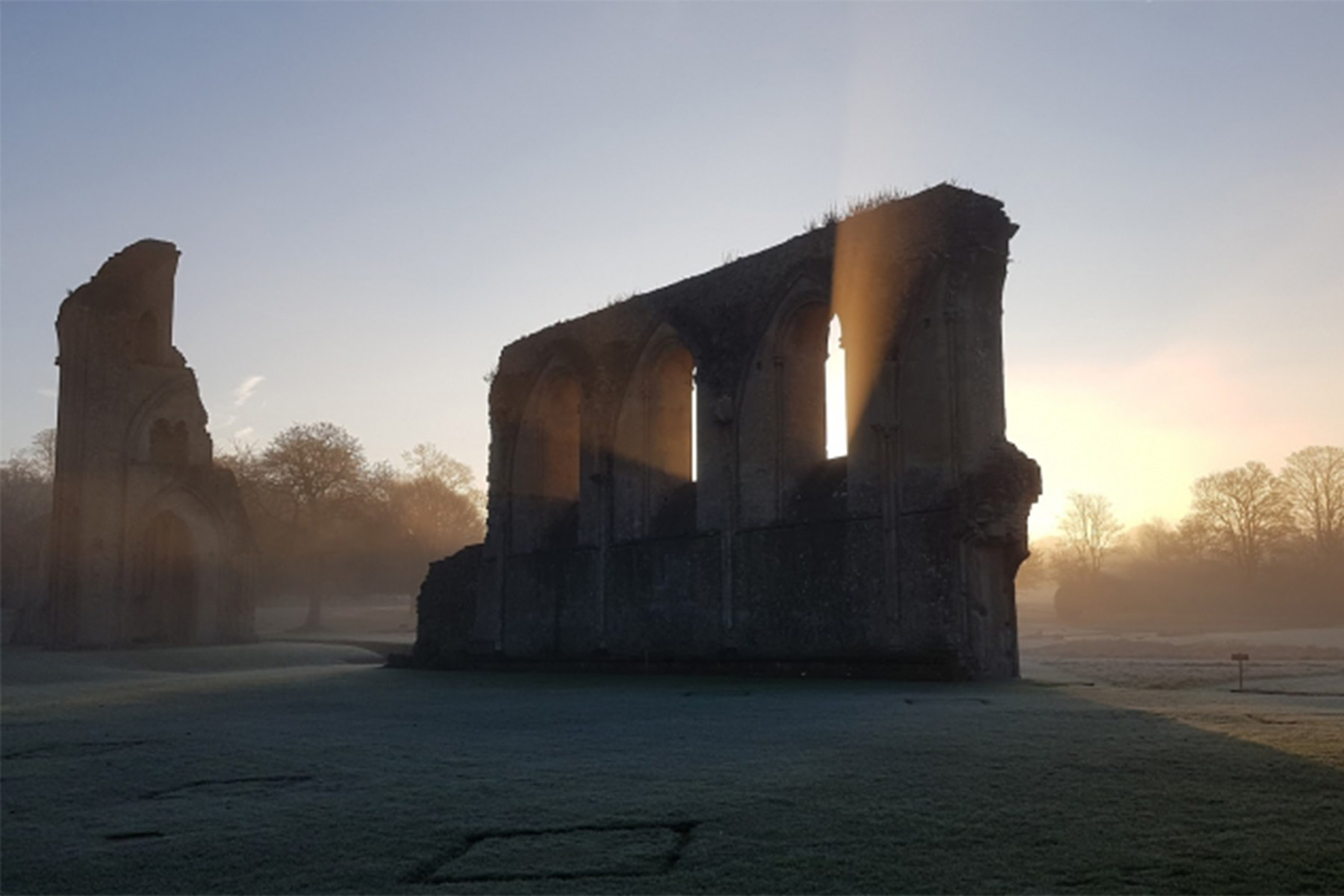Glastonbury-Abbey