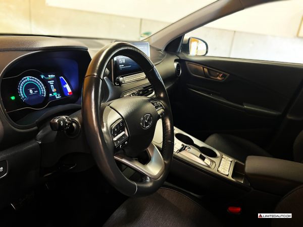 Hyundai Kona 64 EV Style 5d - Image 5