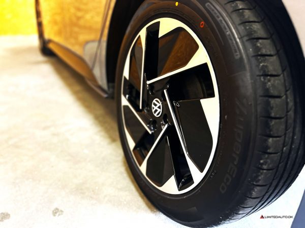 VW ID.3 58 Pro Performance 5d - Image 24