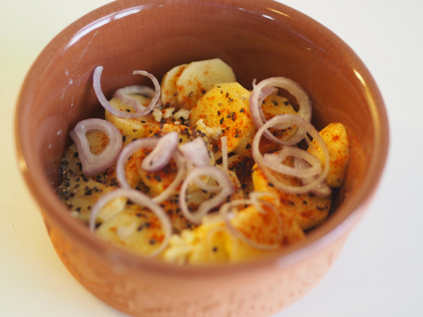 Fløtegrtinerte poteter som lages i form