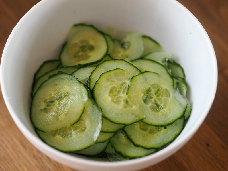 Agurksalat - deilig som tilbehør til laks og fiskeretter. - Lindaisabelle