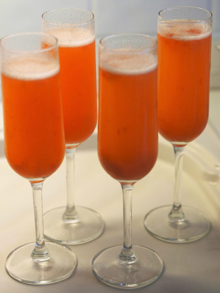 Sitron-ginger mocktail bilde