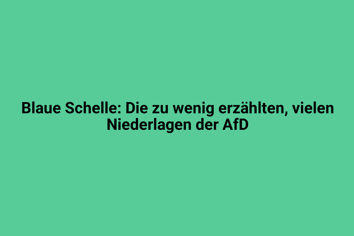 Blaue Schelle an einem blauen Himmel, symbolisiert die politische Situation in Deutschland.