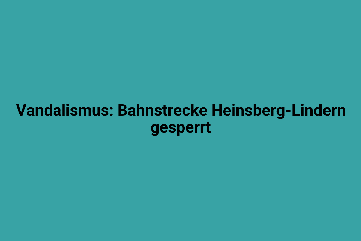 Bahnhof Heinsberg-Lindern mit Graffiti-Spray-Schmierereien an der Bahnstrecke, vandalismusschäden, Bahnhofsgelände Außenansicht, verunstaltete Gleise.