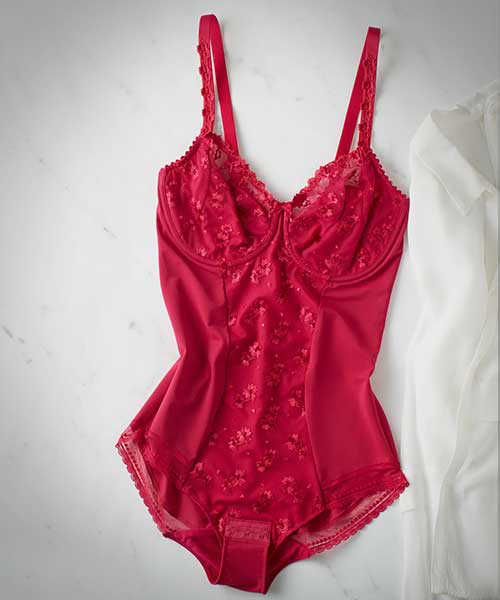 lingerie-femina Sint-Niklaas shapewear-collectie-18-rode-body