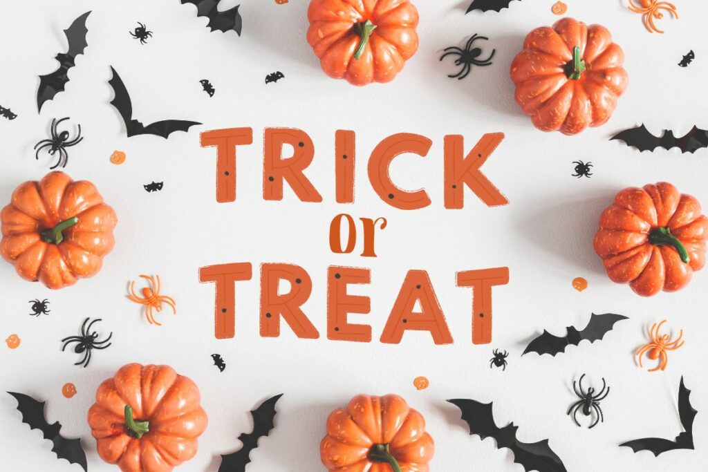 Halloween pynt och texten Trick or Treat