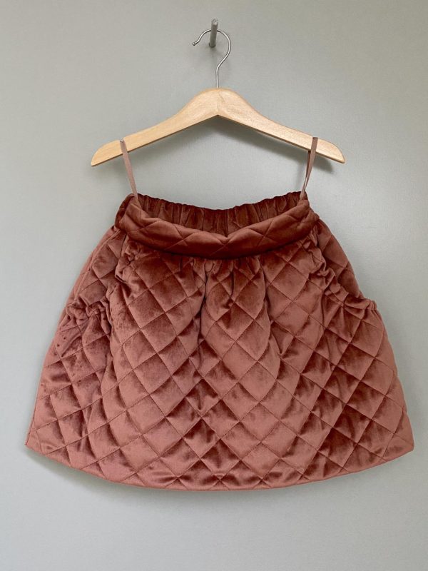 Dark rose quilted skirt with pockets
