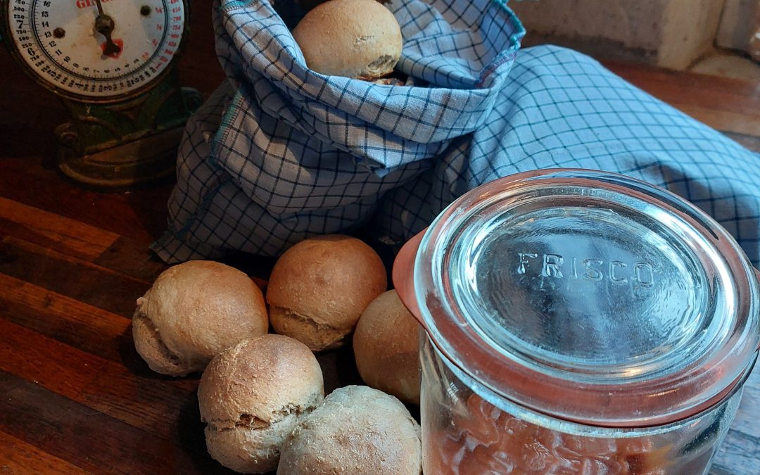 Boller af æblesurdej