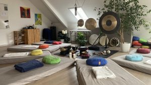 Growing Into Essence - Breath Journey & Sound Healing @ Livetssted.dk | Ringsted | Danmark