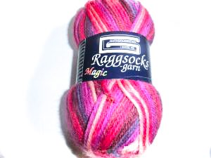 Garngrossistens raggsocks garn nr. 539 rosa vinröd randig.