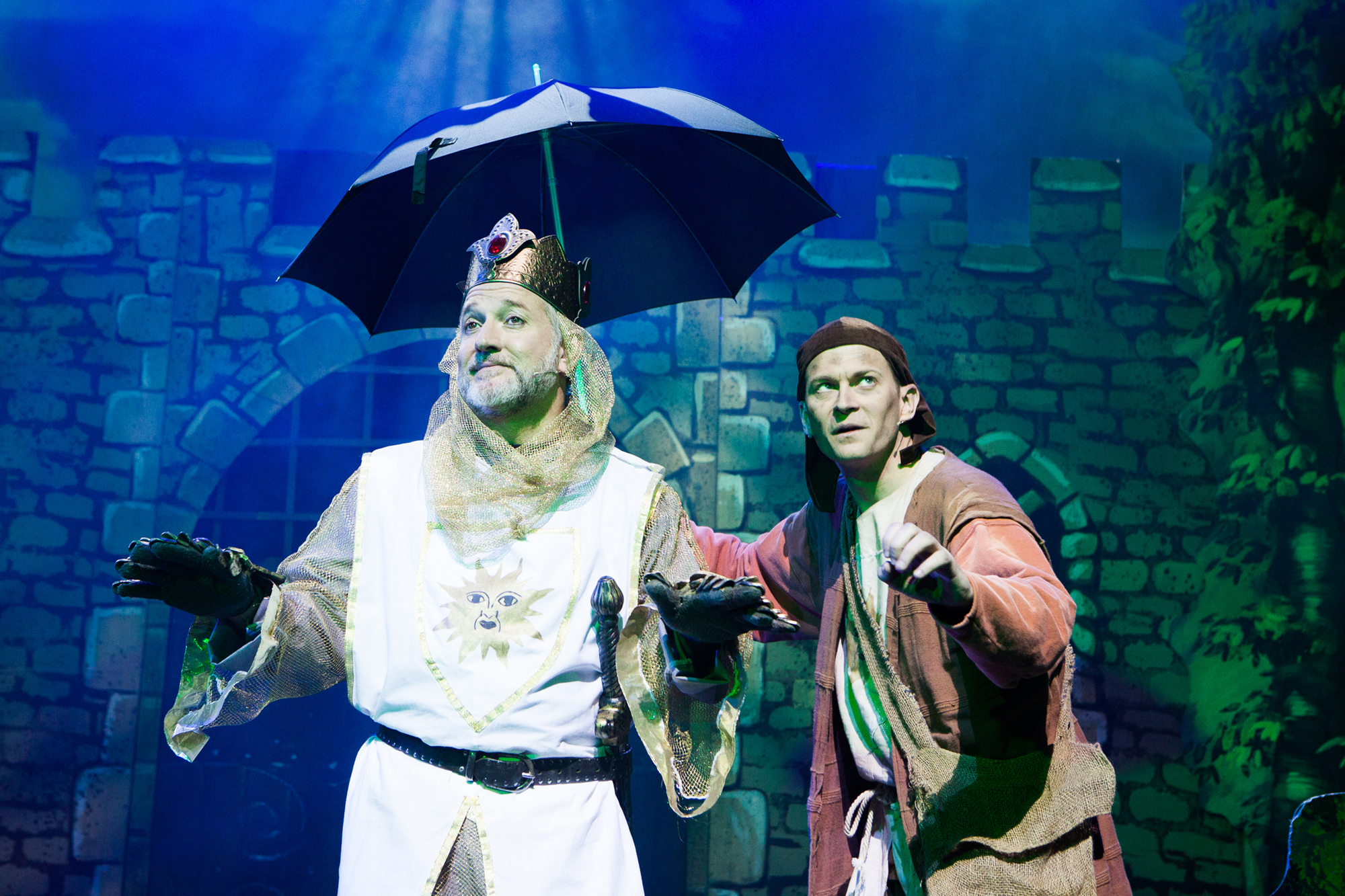 SPAMALOT_AMATEUR_DRAMATICS_ESSEX_LODS