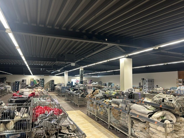 ALDI opent tijdelijke outlet in Sint-Kruis: non-food koopjes