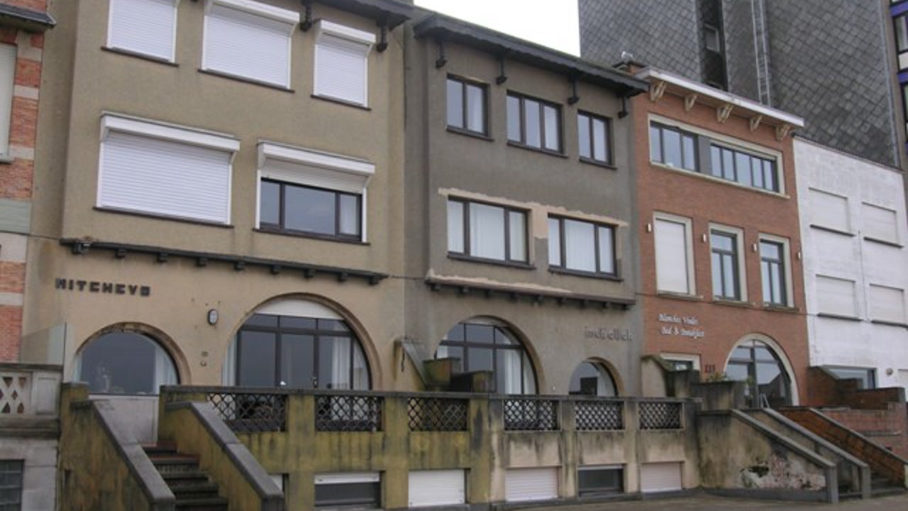 Archeologen vinden vijf kamers onder Zeedijk bij The Grand in Nieuwpoort
