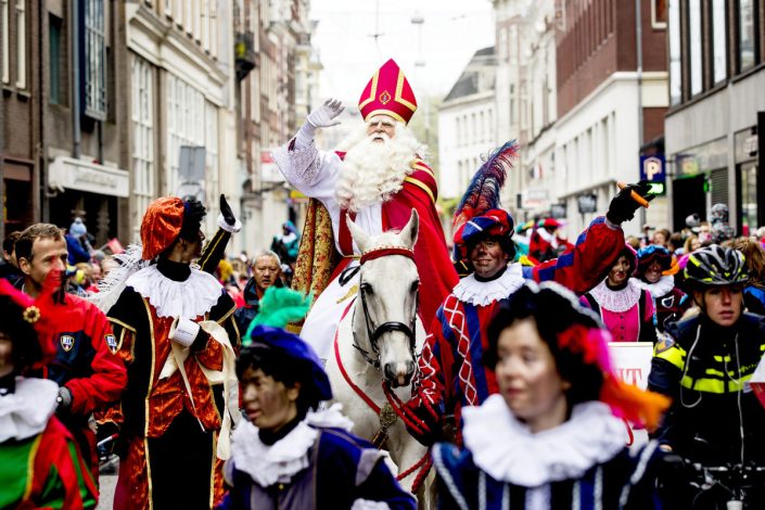 Sous la barbe de Sinterklaas, le père Noël hollandais