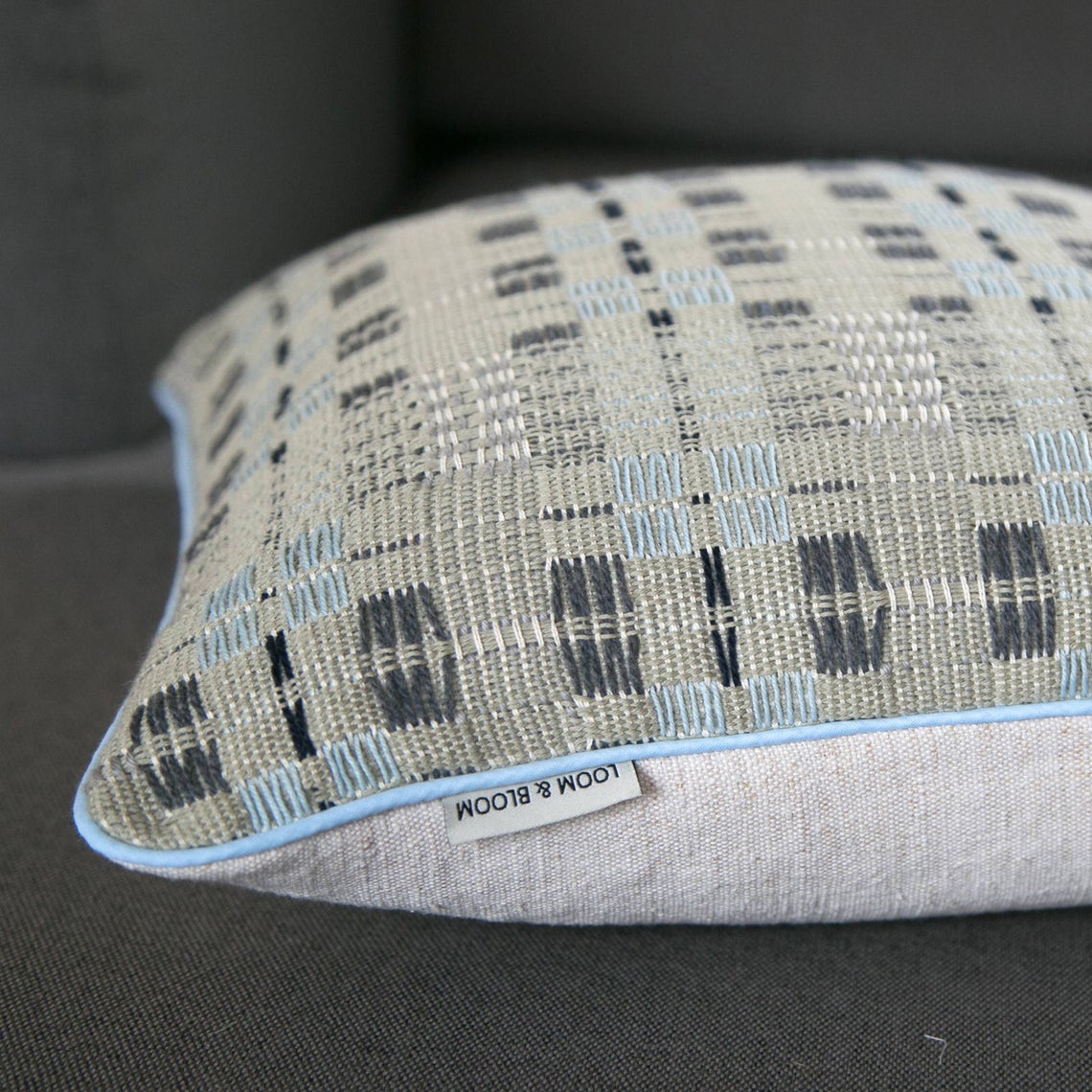 Hand Woven cushion - Vintage french fabric - Geometric design - Decorative cushion - Decorative pillow - Contemporary design -