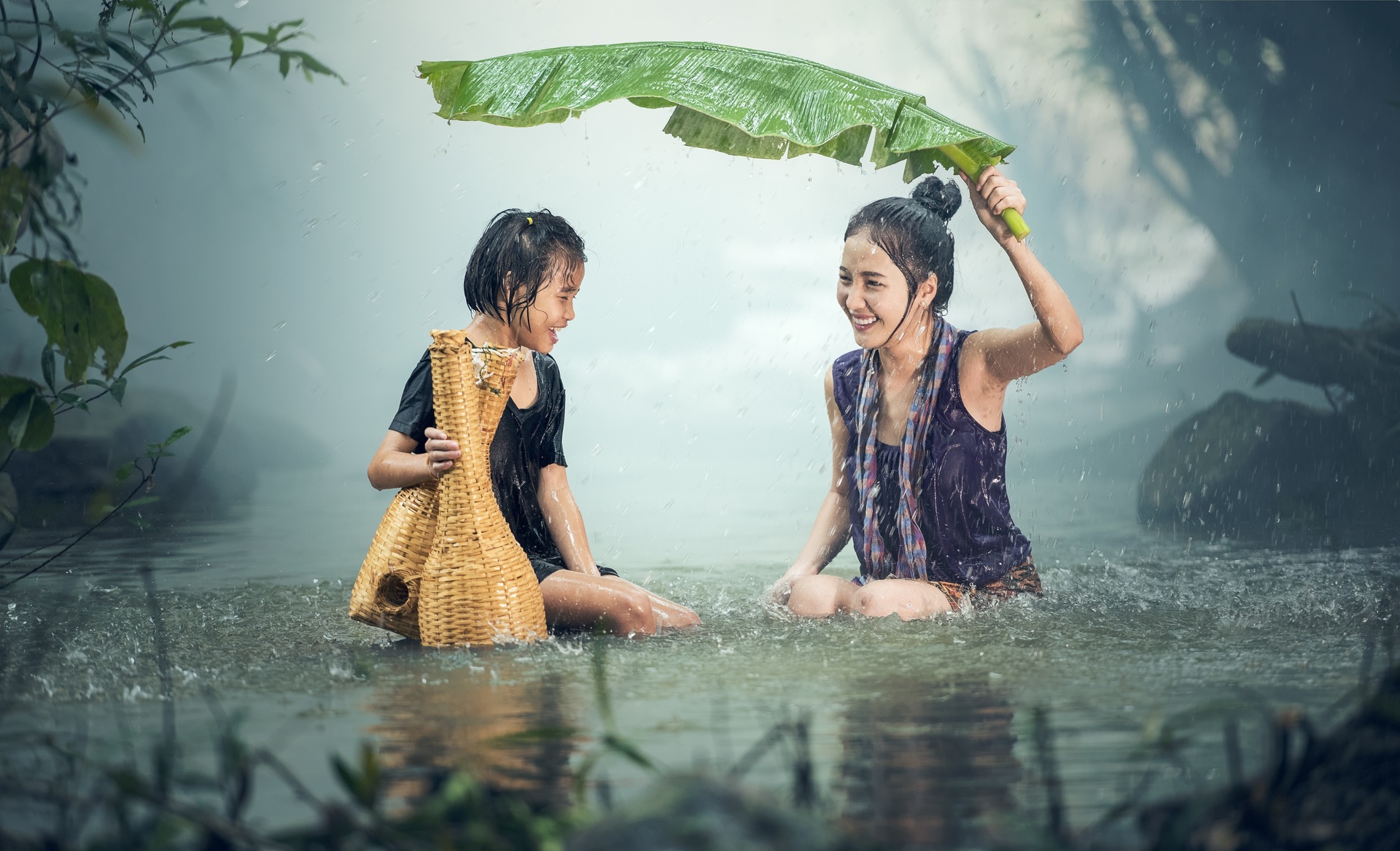 tree-water-nature-grass-outdoor-people-1026036-pxhere.com