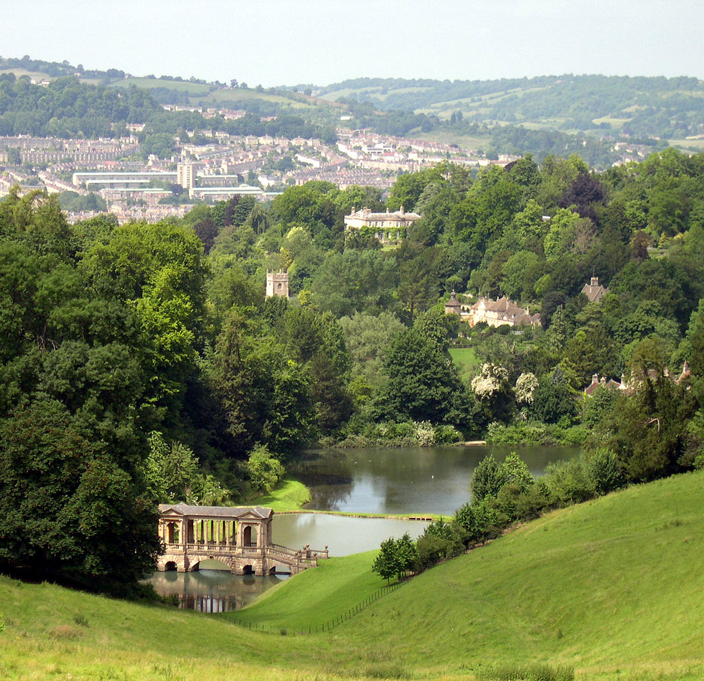 1024px-Prior_Park_Bath_Palladian_Bridge