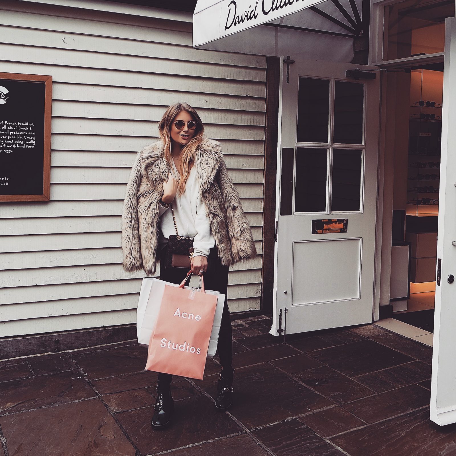 Bicester Village Acne Outlet 