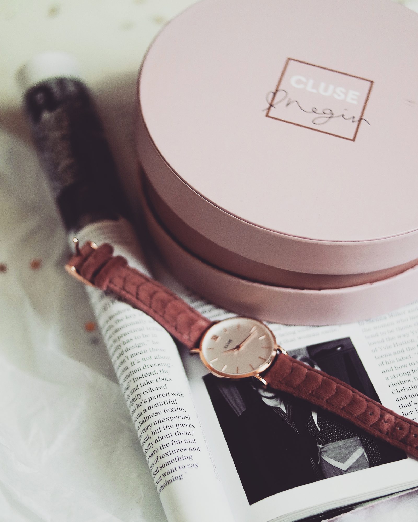 Gift guide for her - Cluse Negin Watch