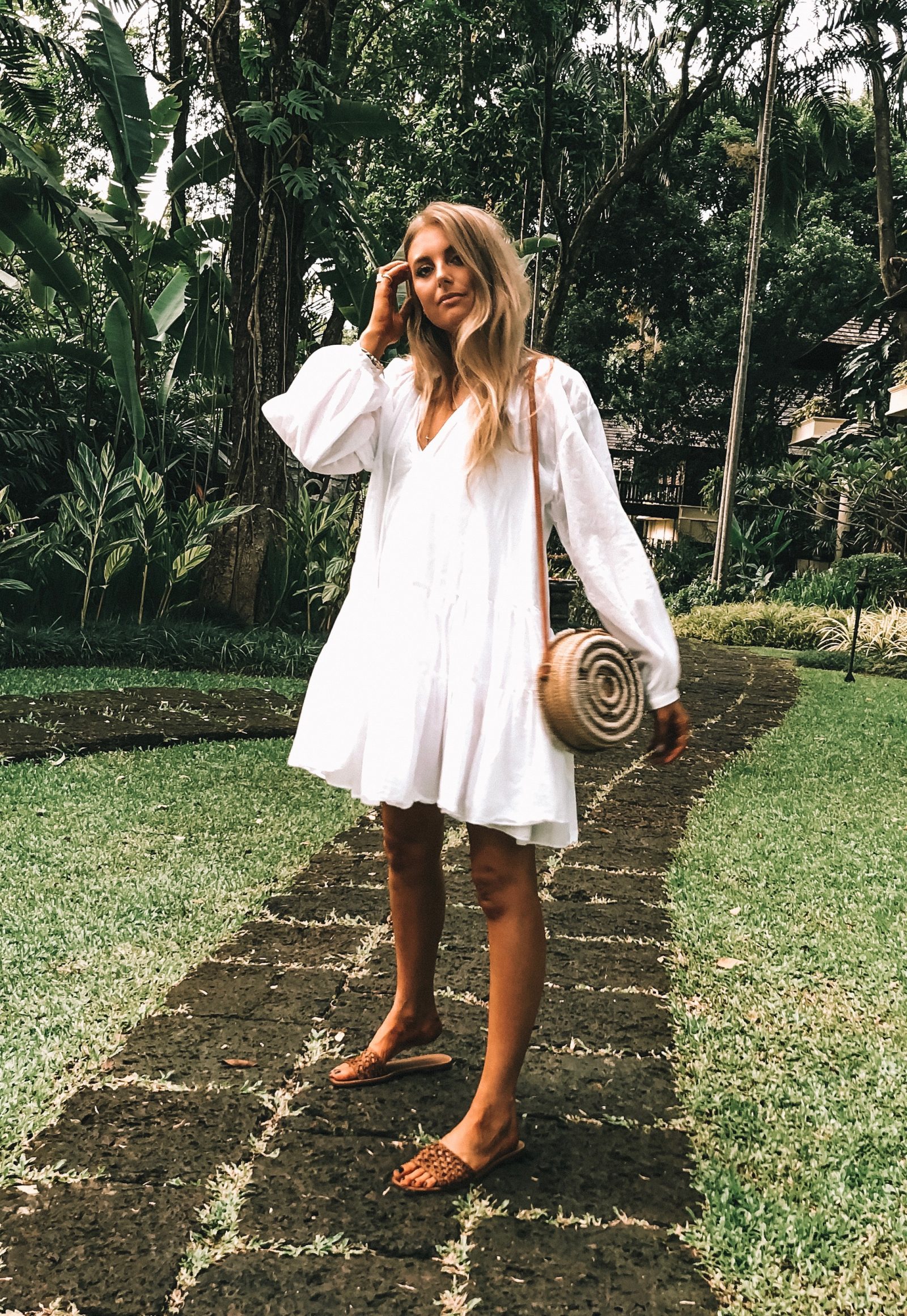 Thailand Outift Diaries - HM White Smock Dress - Chiang Mai Outfit Diaries