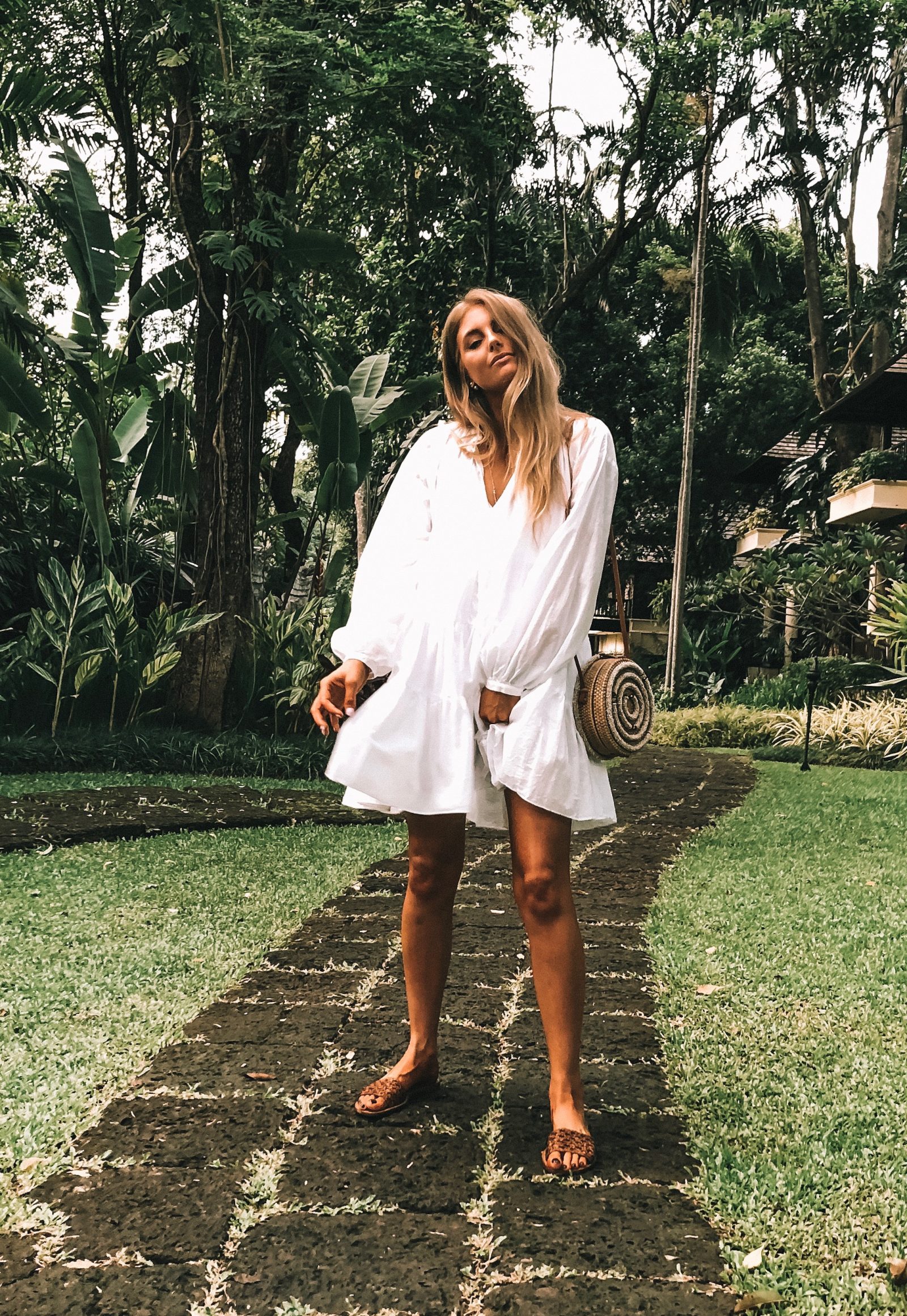 Thailand Outift Diaries - HM White Smock Dress - Chiang Mai Outfit Diaries