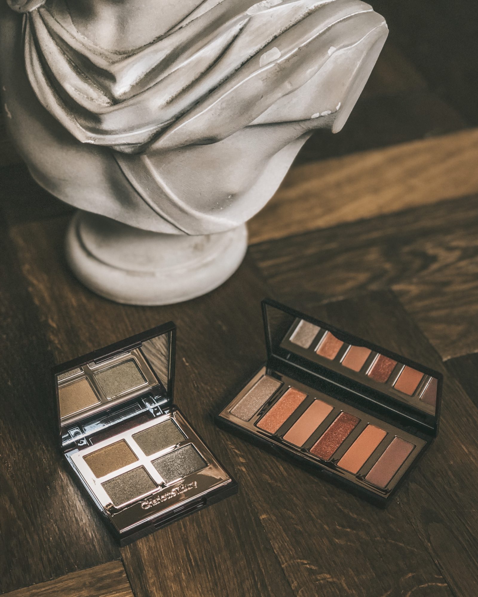 Selfridges Beauty - Charlotte Tilbury Eye Shadow Palette