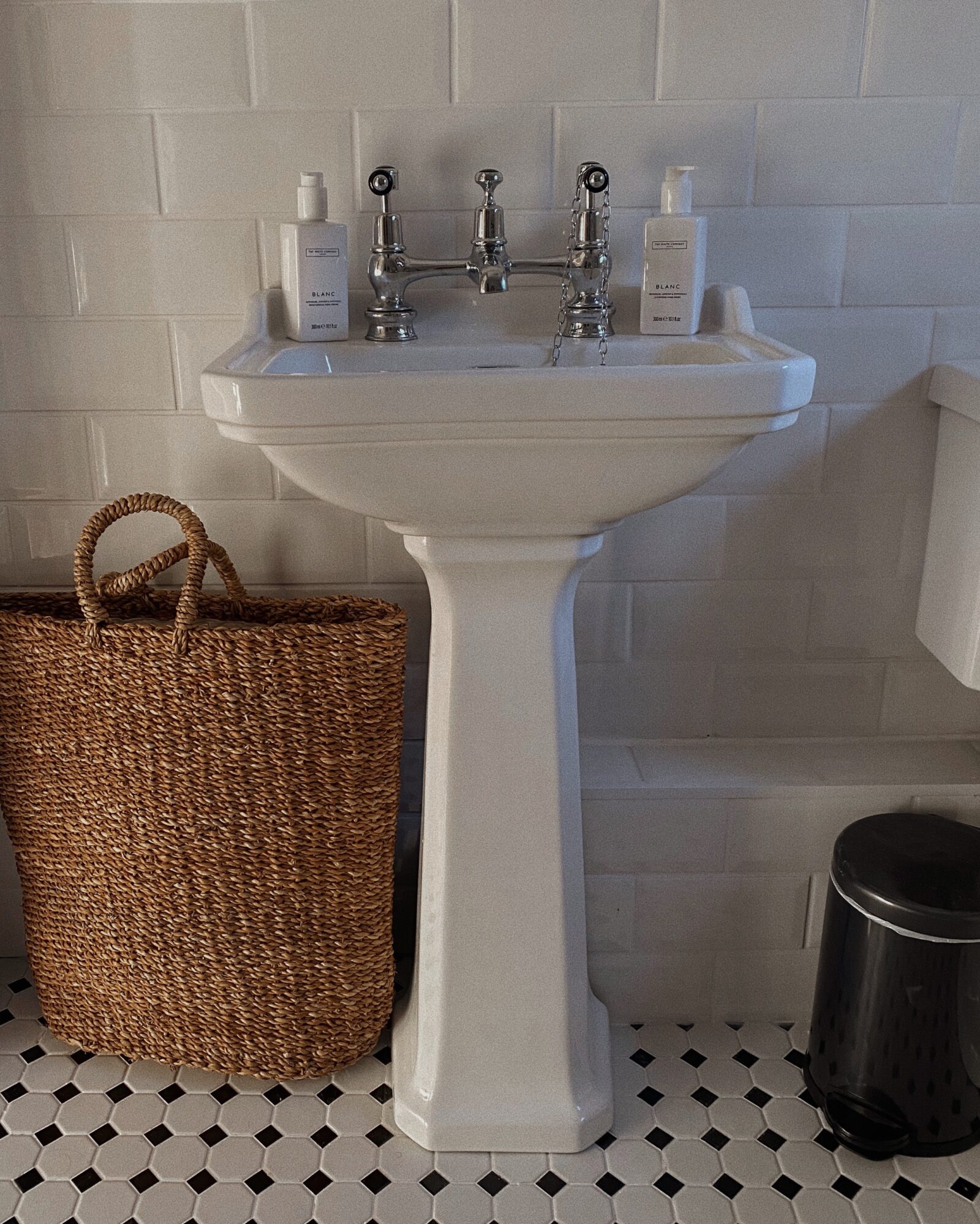 DIY Bathroom Makeover - White Home