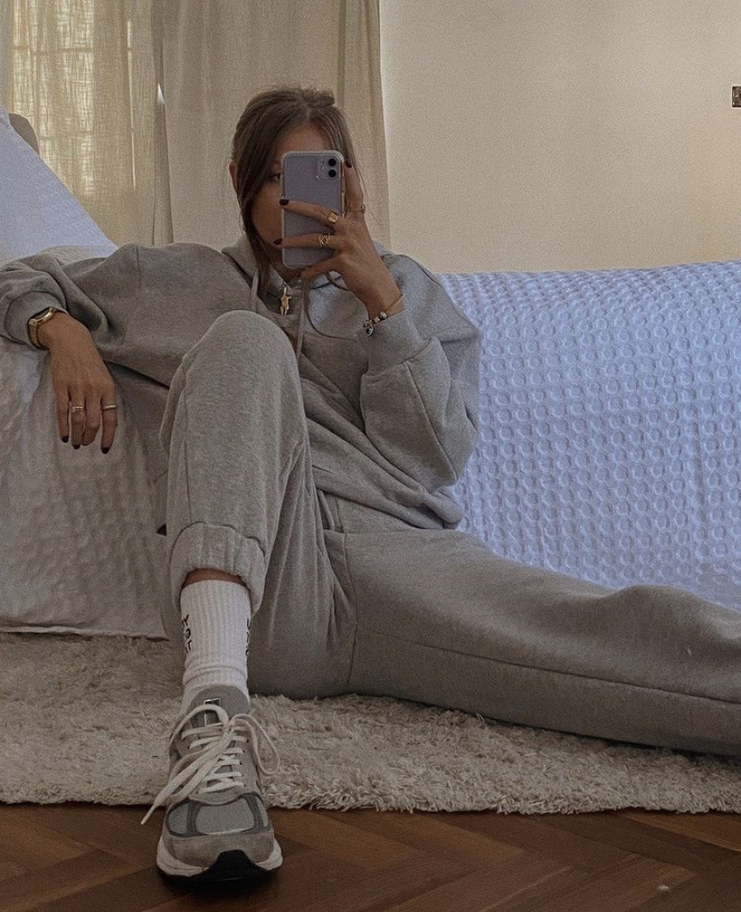& Other Stories Loungewear Favourites – Grey Tracksuit – Love Style  Mindfulness – Fashion & Personal Style Blog