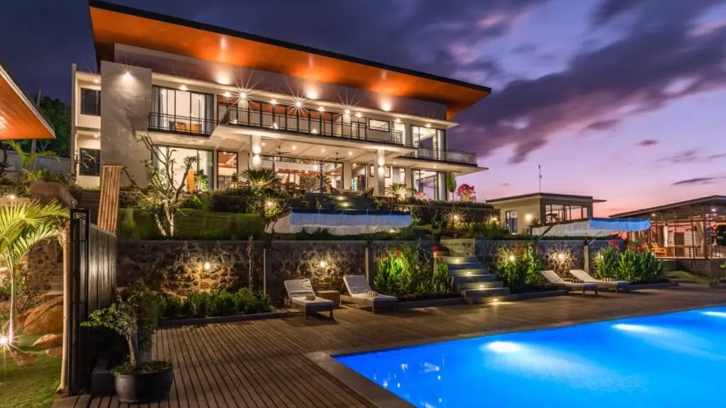 luxurious-villa-bali-ocean-view
