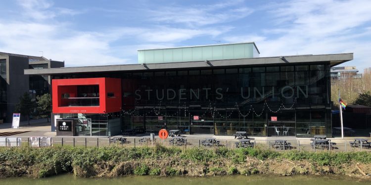 Working students affected by Lincoln Students’ Union closure