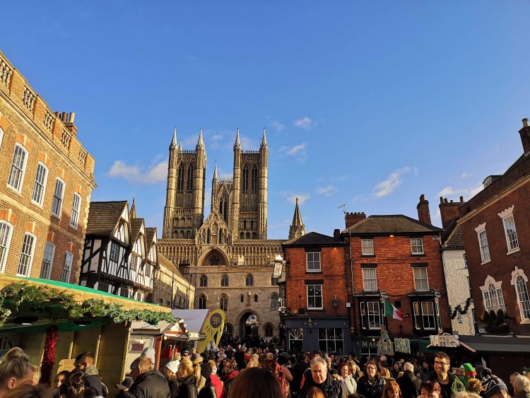 The Lincoln Cathedral and surroundings