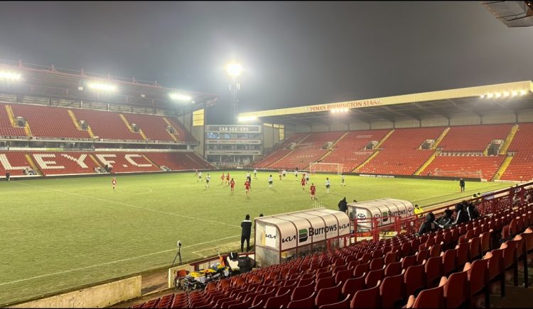 Lincoln City U18s were knocked out of the FA Youth Cup in the third round after losing 2-1 to Barnsley U18s at Oakwell Stadium.