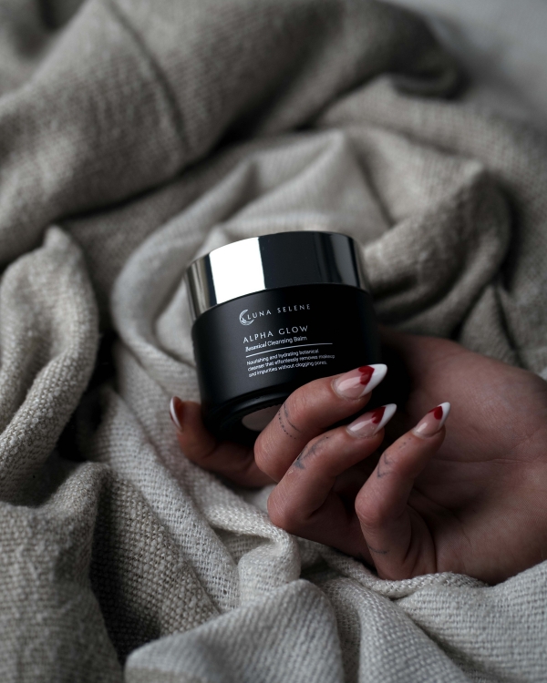 what makes luna selene skincare different