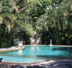 piscine à Bali dans un hôtel de charme