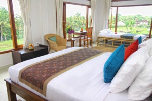lit double dans un hôtel à Bali
