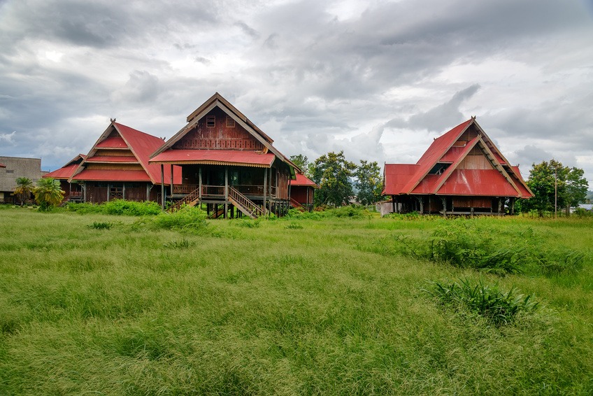 Maisons traditionnelles, Tentena, Sulawesi