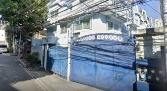 Bostonhills Townhomes Lantana Street Cubao (adjacent to New Manila QC) 4BR Townhouse For Sale