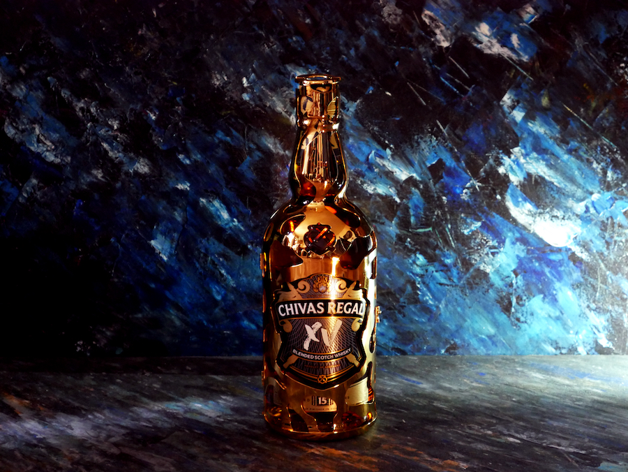 Chivas XV x Dolly Cohen: une édition limitée magnifique pour les fêtes et un Pop-Up à Paris très exclusif!