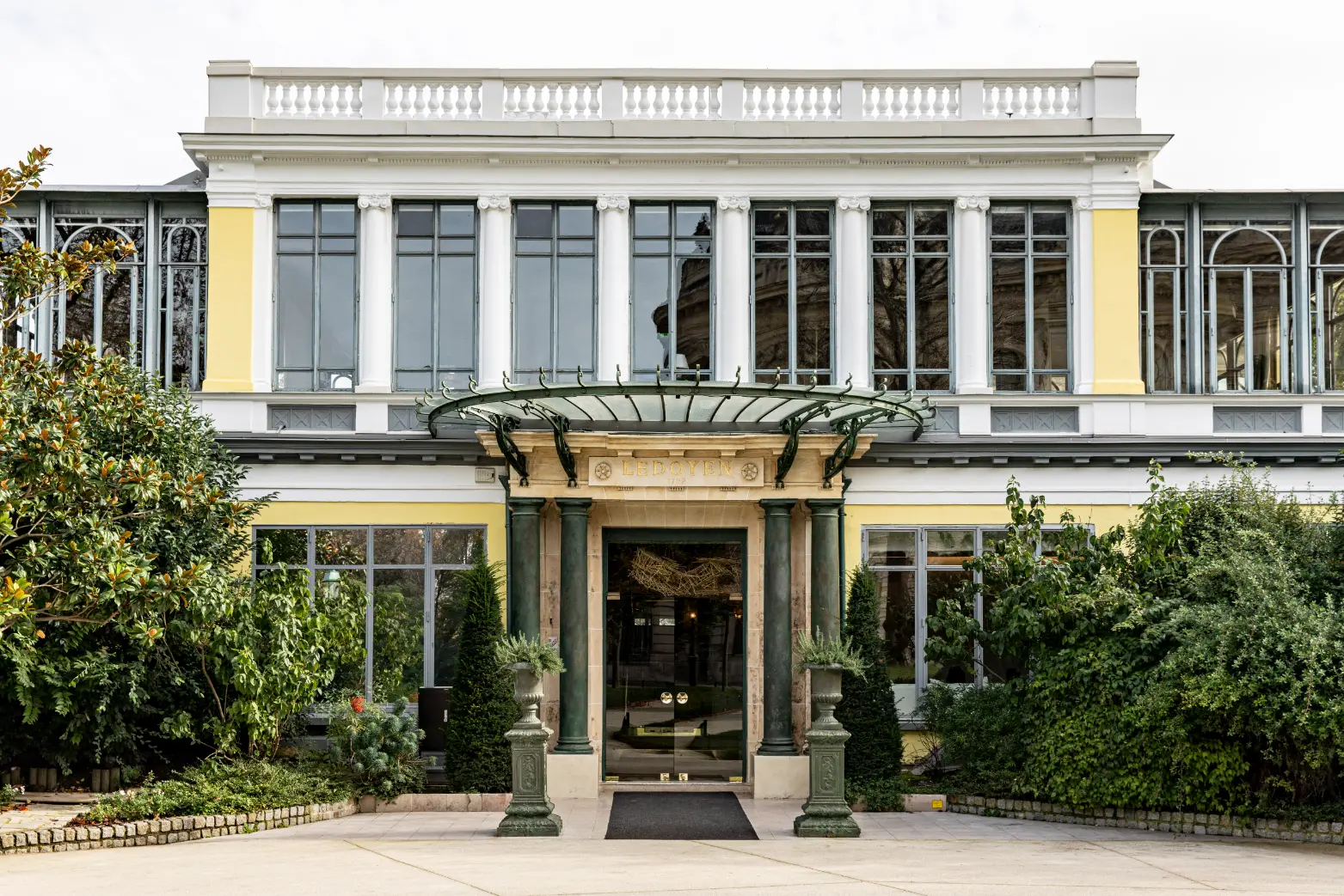 Avis aux amateurs de Grands Vins: Le Salon des Outsiders au Pavillon Ledoyen, c&rsquo;est du 14 au 15 Novembre 2025