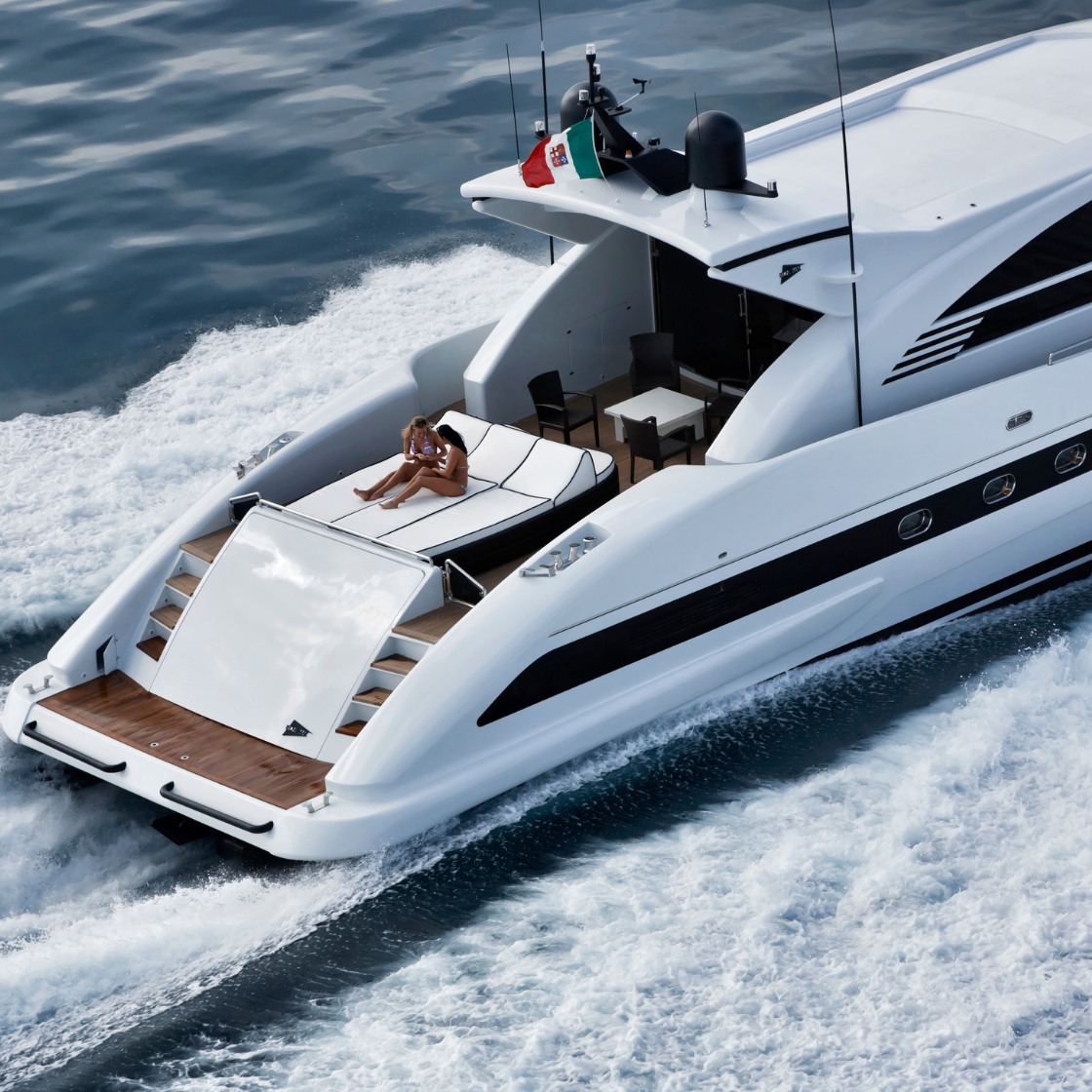 We are a private network of the finest in the luxury yachting industry