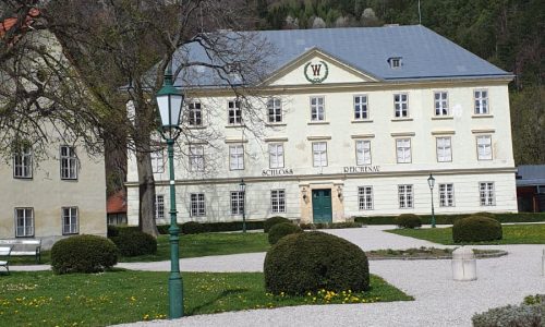 Schloss Reichenau