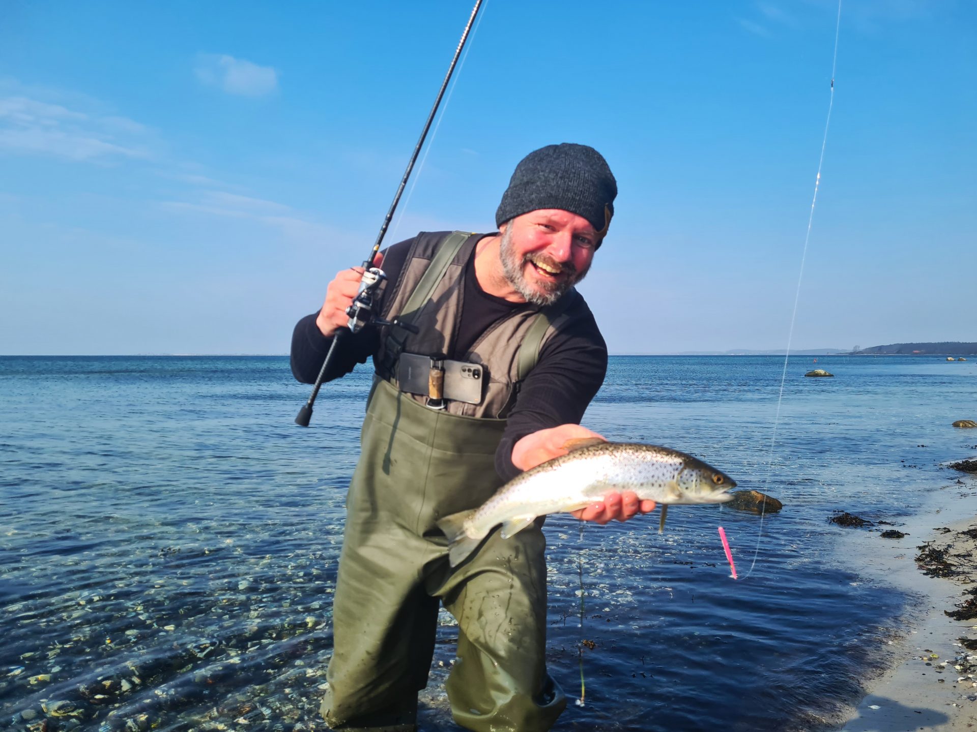 Lystfiskeri efter havørreder ved Tørvevej på Tåsinge.
