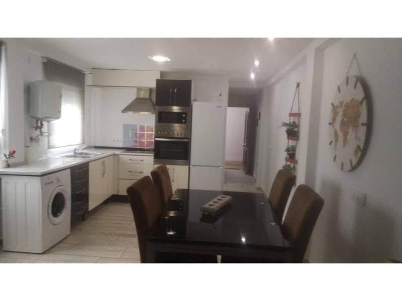 Piso en alquiler en Moncada – Ref. 001521 Piso en alquiler en Moncada – Ref. 001521