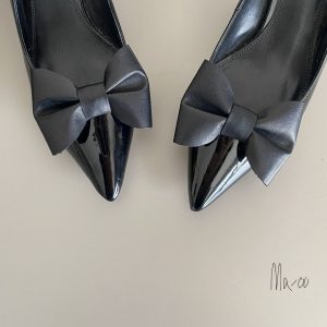 Sorte sløjfe sko clips i skind