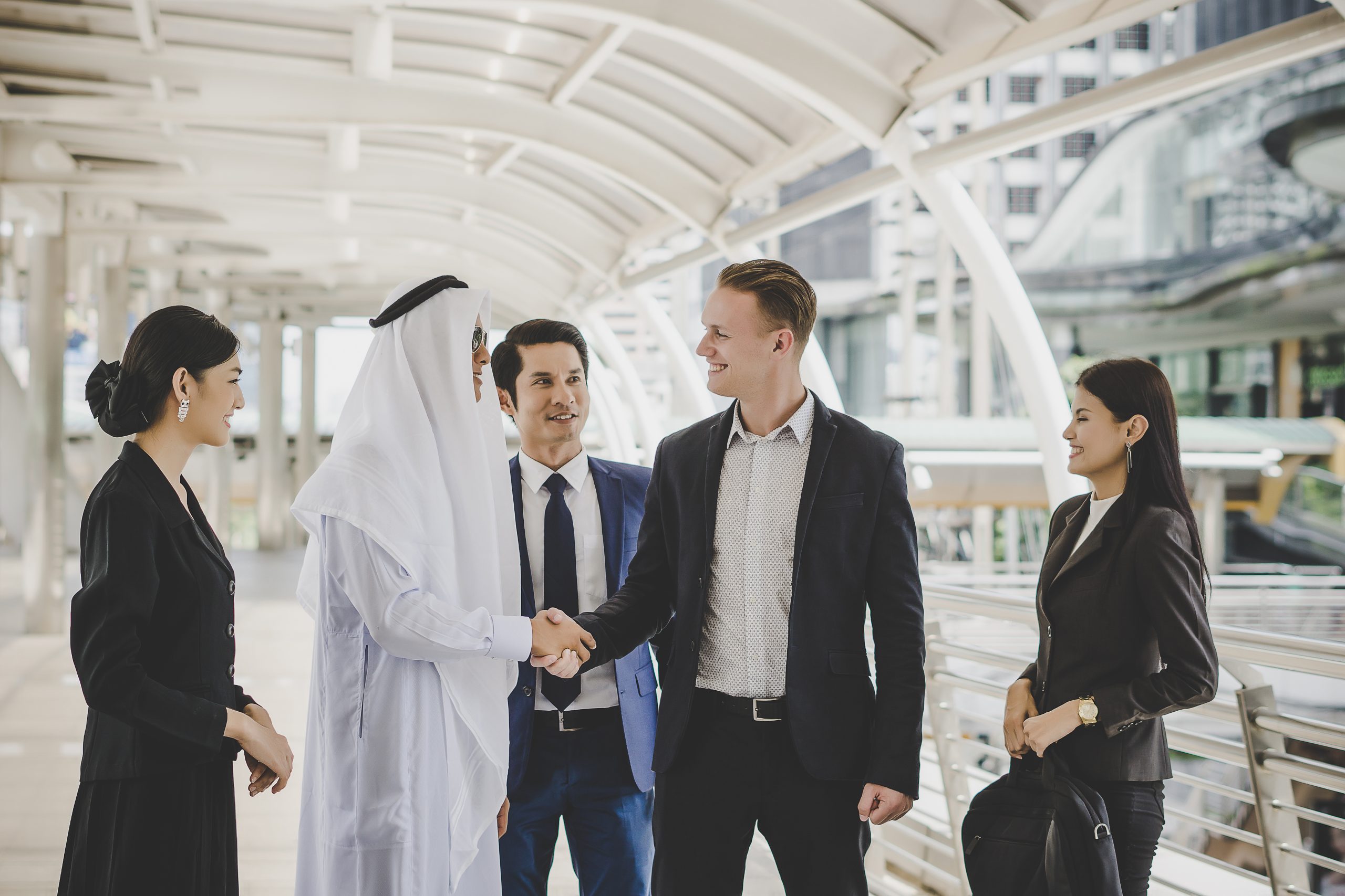 الحصول على ترخيص نشاط الاستقدام